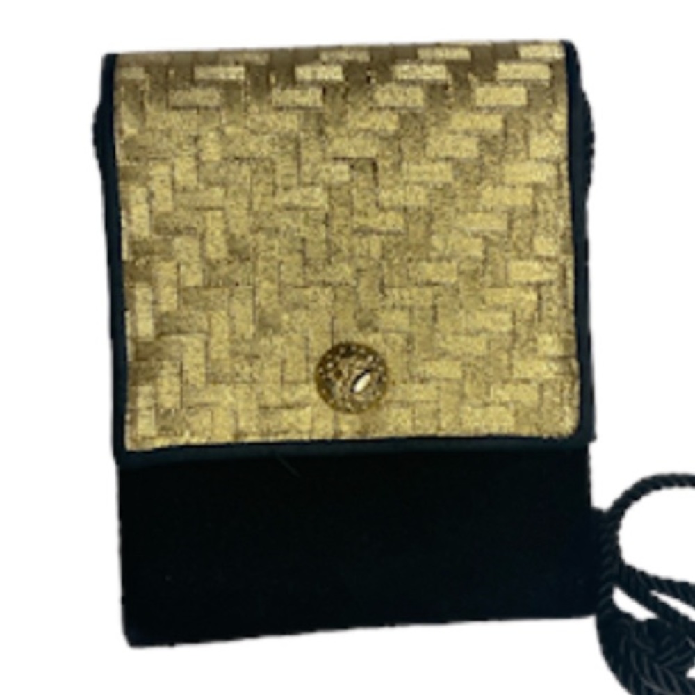 Courtenay Gold & Black Purse Formal Prom